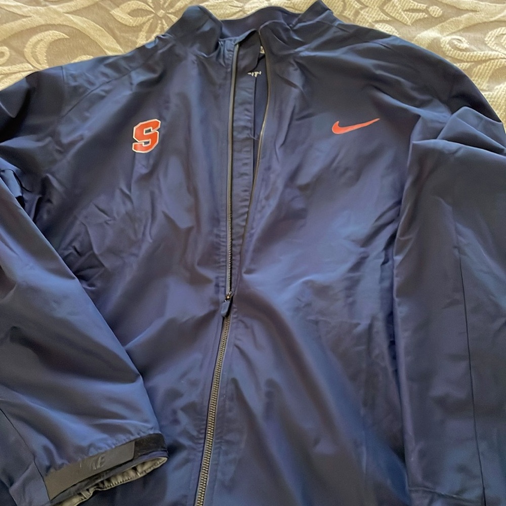 Men’s XXL Nike Stormfit jacket.